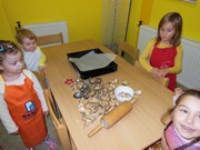 Pečení perníčků